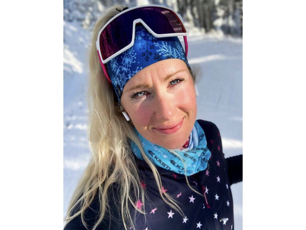 Čelenka Ananas detail